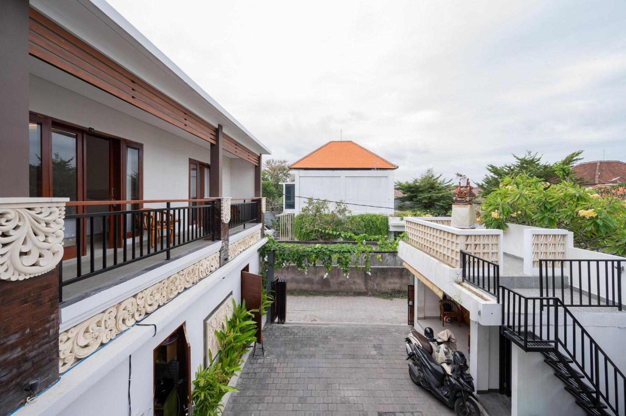 Reddoorz Plus At Yasa'S Living Denpasar Sanur Exterior foto