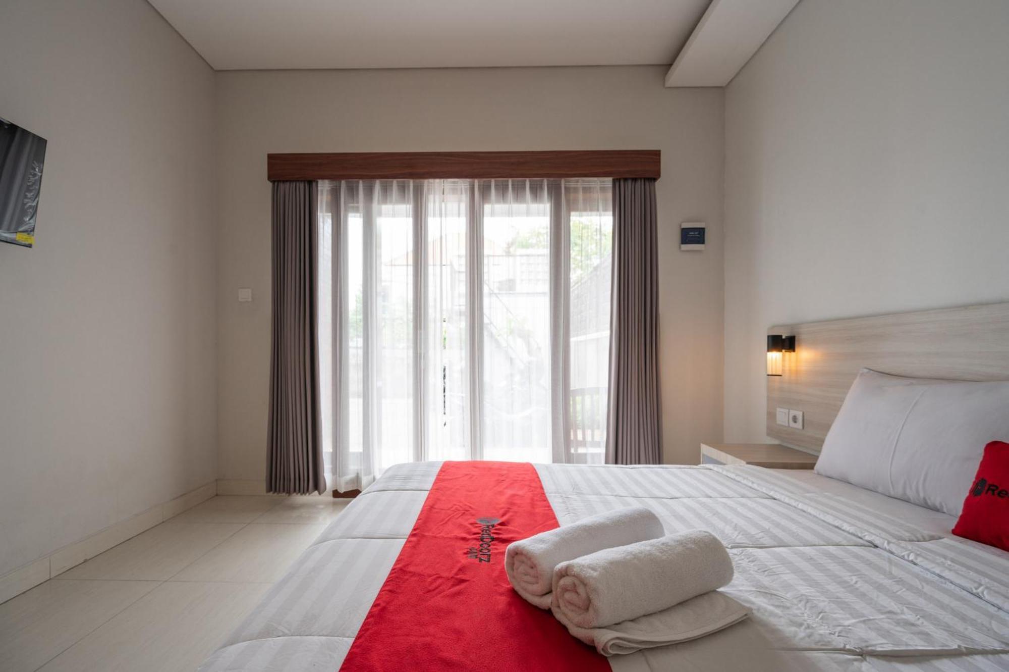 Reddoorz Plus At Yasa'S Living Denpasar Sanur Exterior foto
