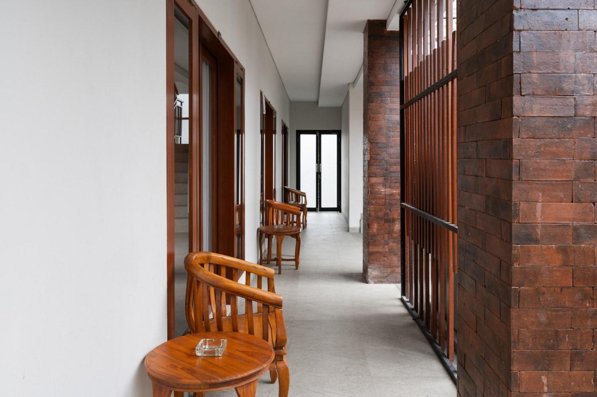 Reddoorz Plus At Yasa'S Living Denpasar Sanur Exterior foto